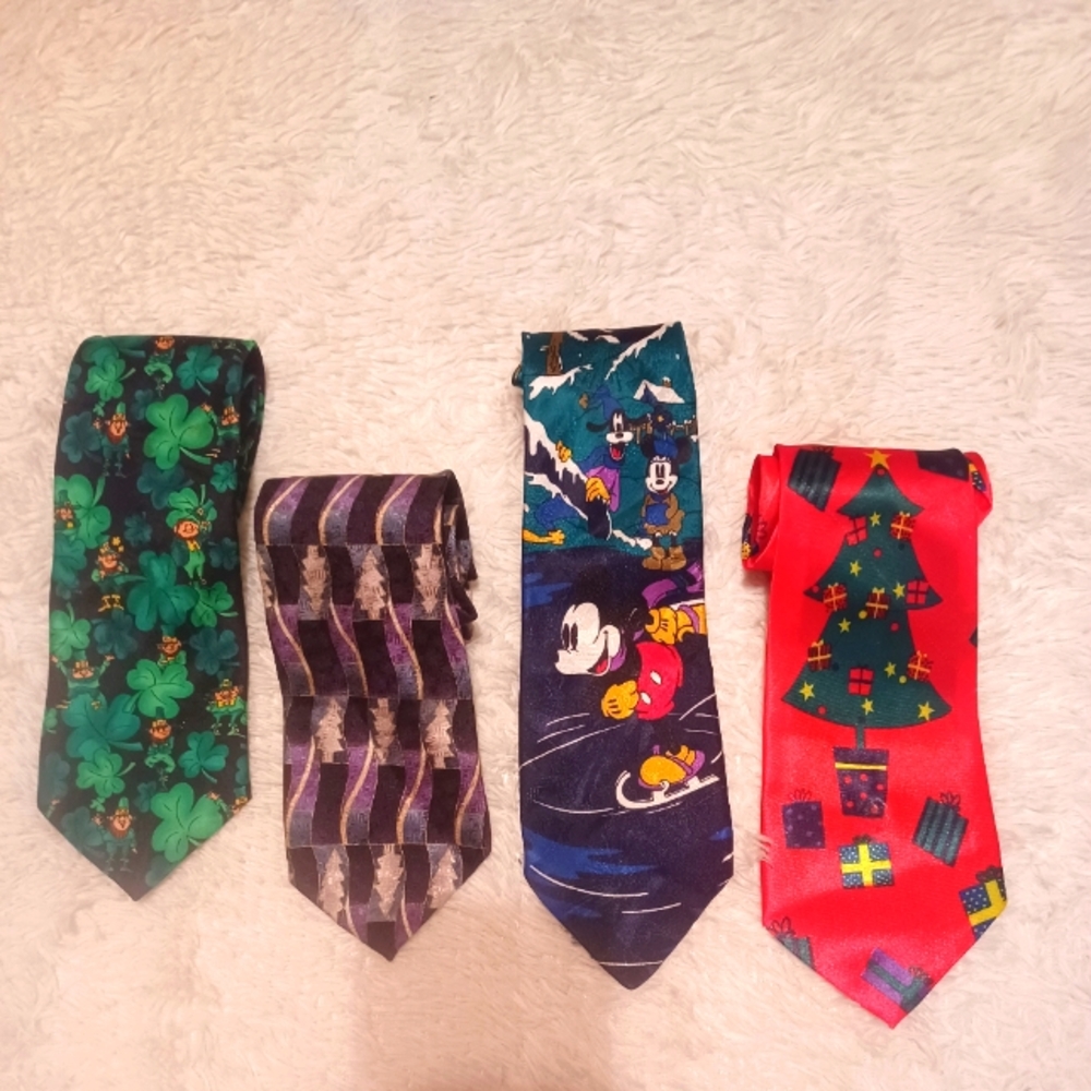 Mens Holiday Ties